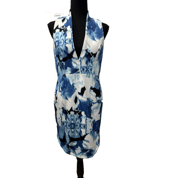 Lulus Dresses & Skirts - Lulu's Blue Floral Cottagecore Dress V-Neck Sheath Sleeveless Wedding Size Large